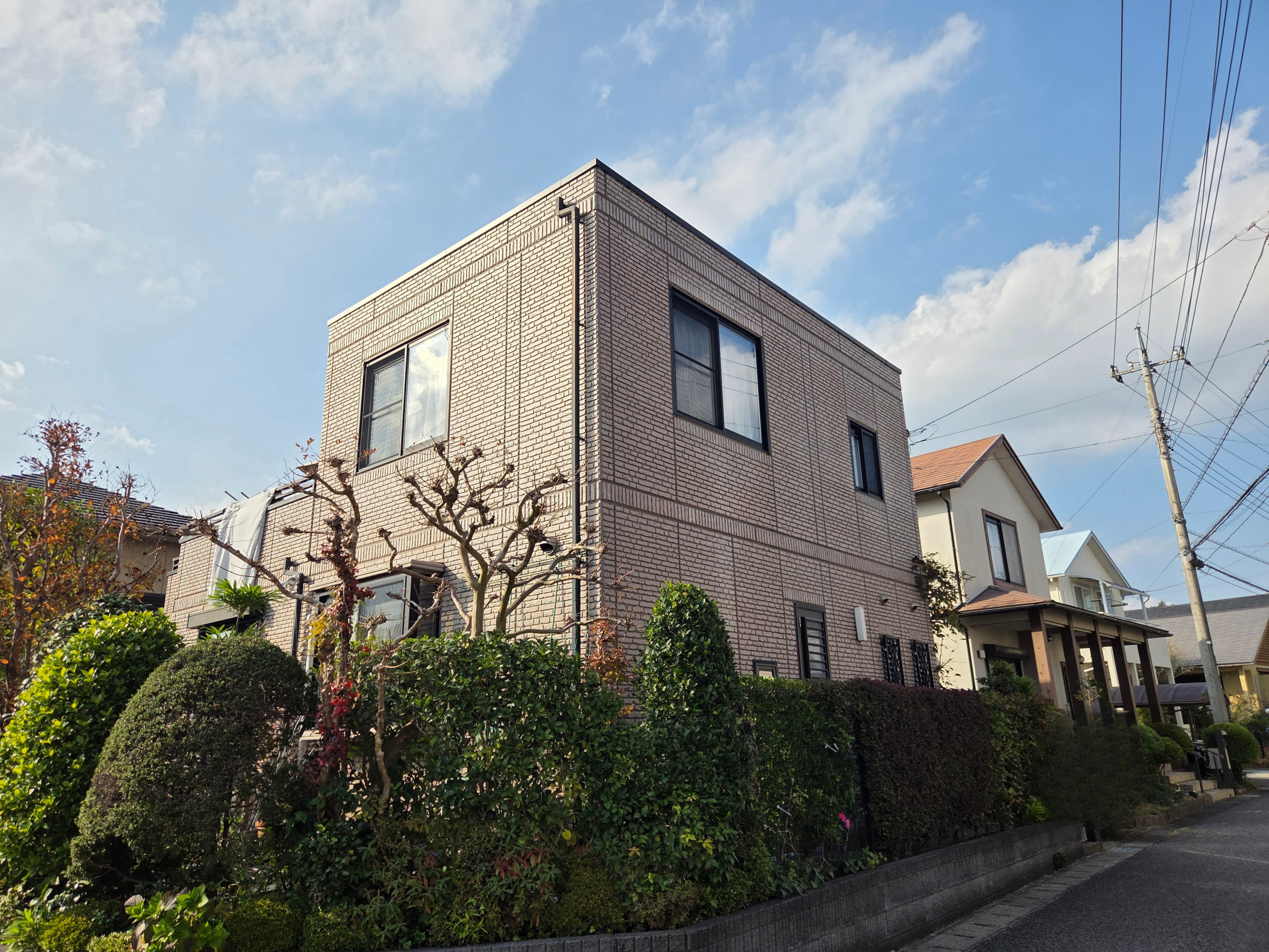 大網白里市　みどりが丘　H様邸　外壁、他塗装工事(ダブルトーン仕上げ)