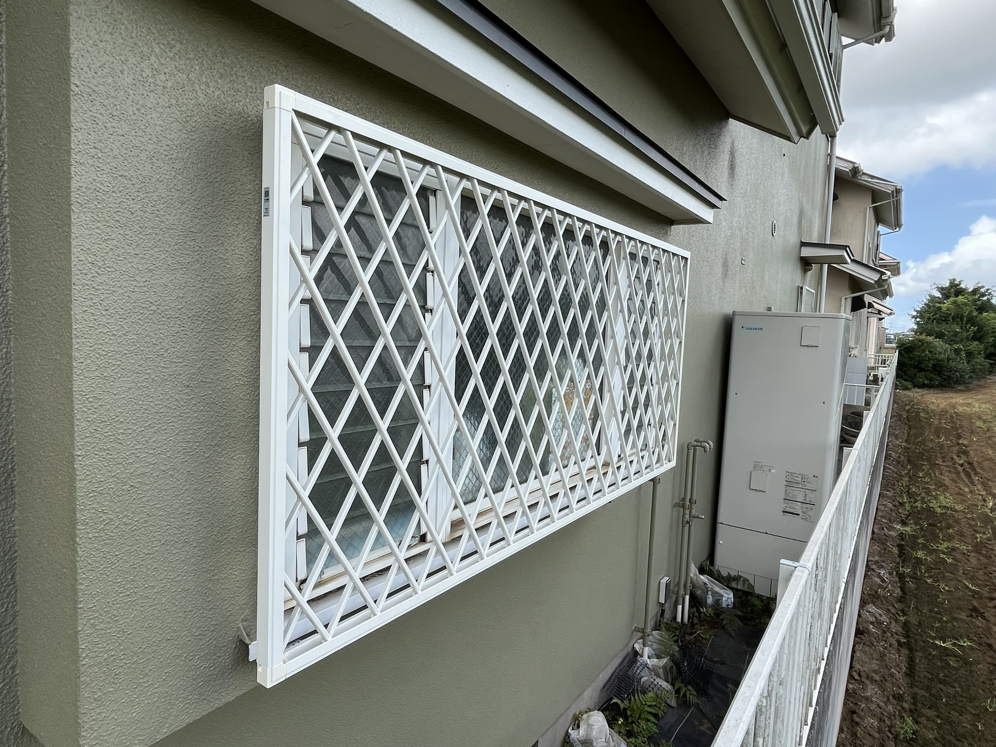 八街市　八街　Ｋ様邸　後付け面格子取付工事
